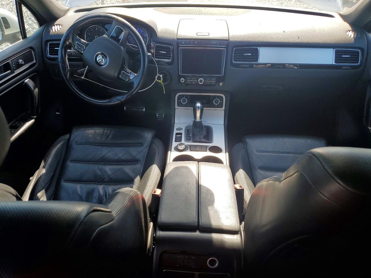 2017 Volkswagen Touareg Wolfsburg - zdjęcie 8