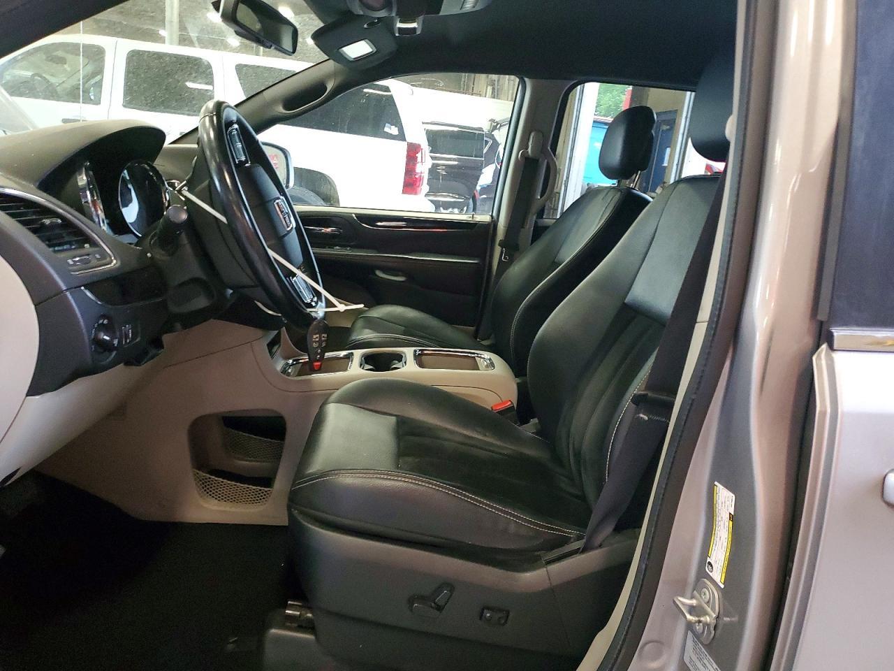 2017 Dodge Grand Caravan Sxt - zdjęcie 7