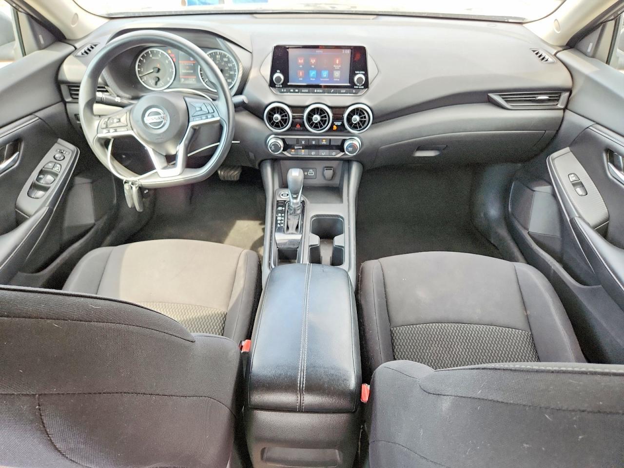 2022 Nissan Sentra S - zdjęcie 8
