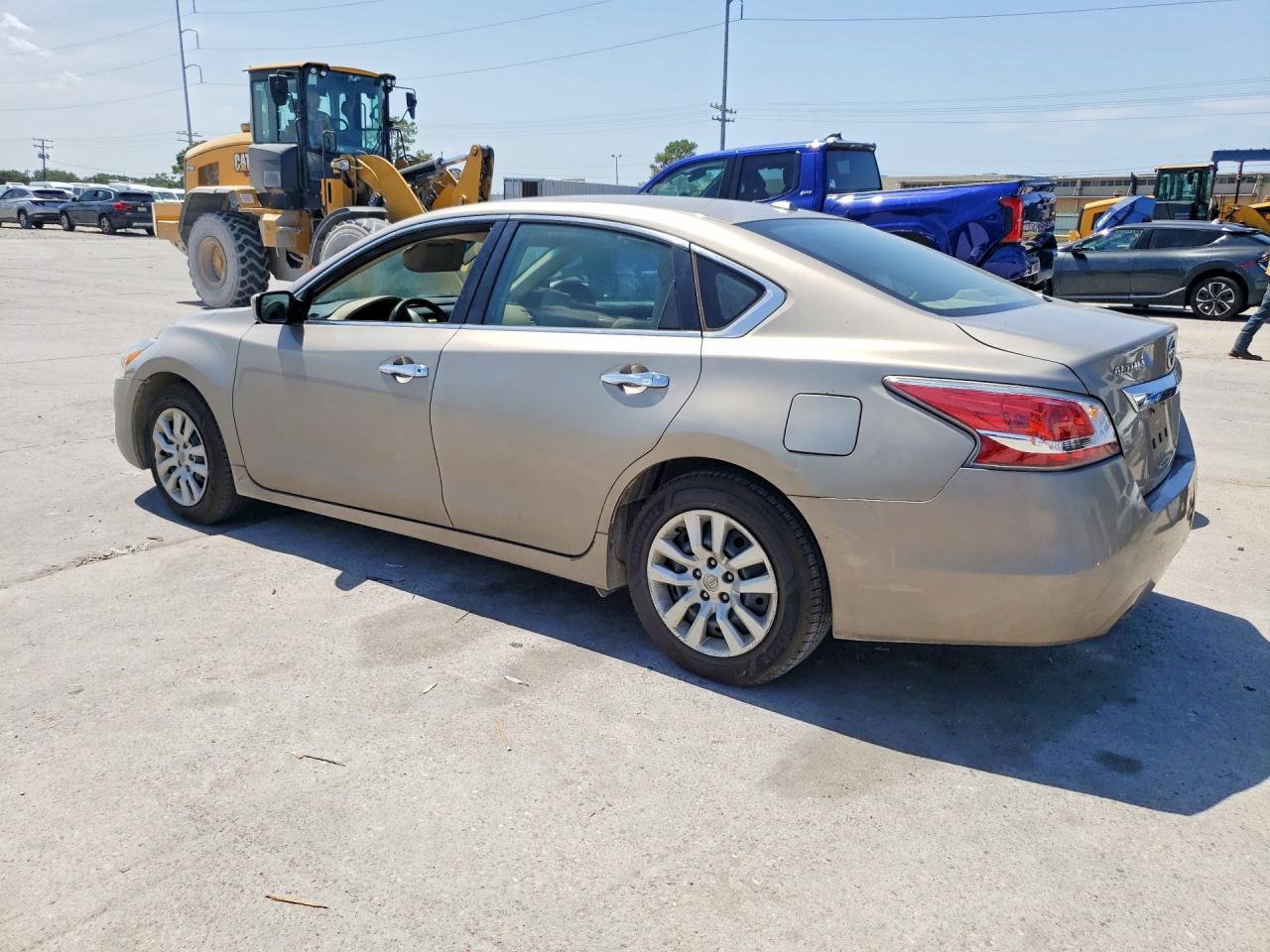 2015 Nissan Altima 2.5 S - zdjęcie 2