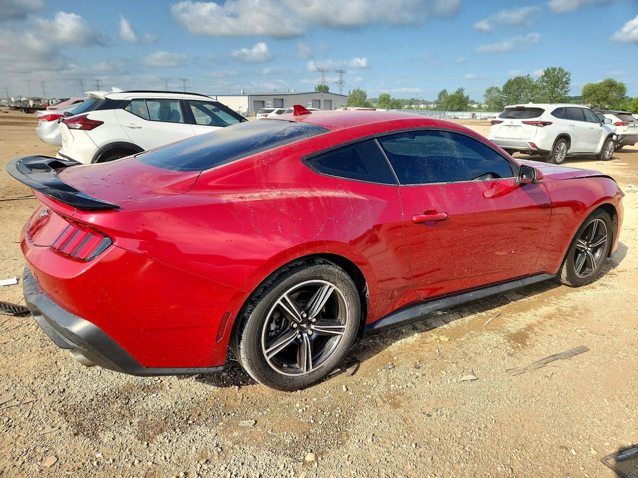 2024 Ford Mustang - zdjęcie 3