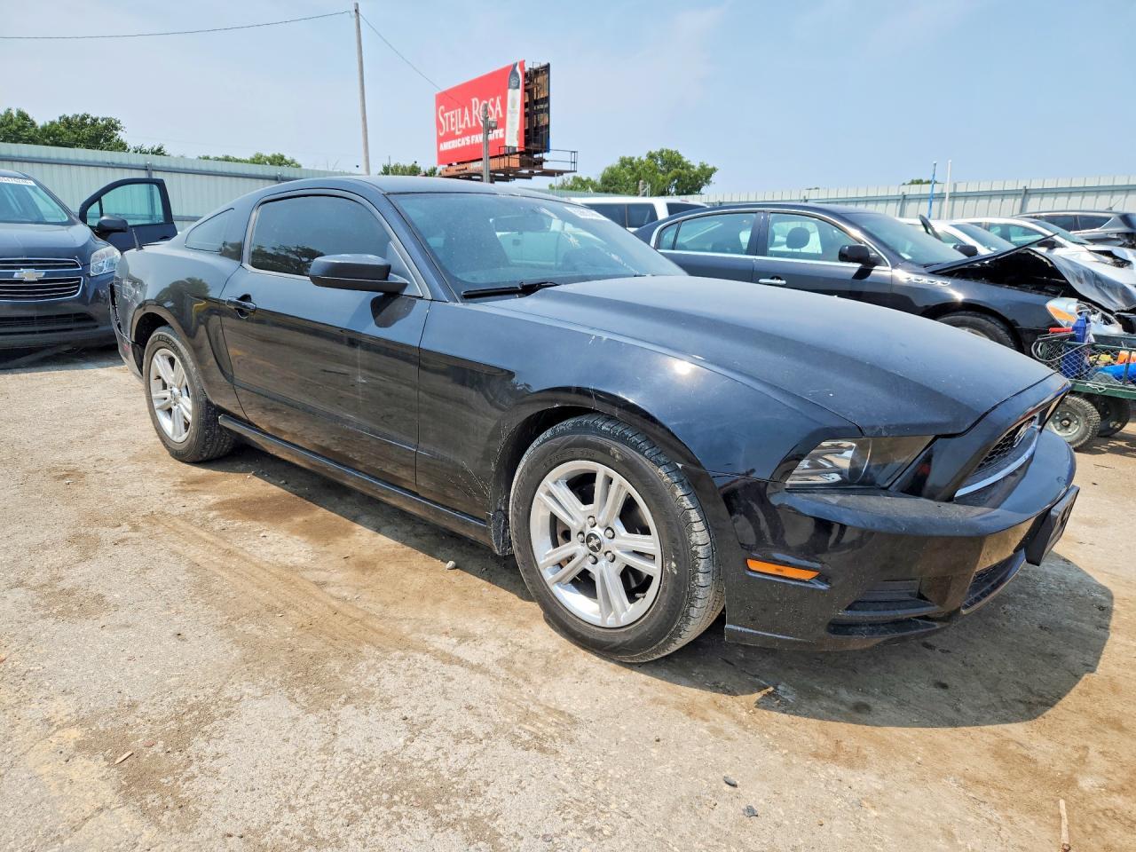 2014 Ford Mustang - zdjęcie 4
