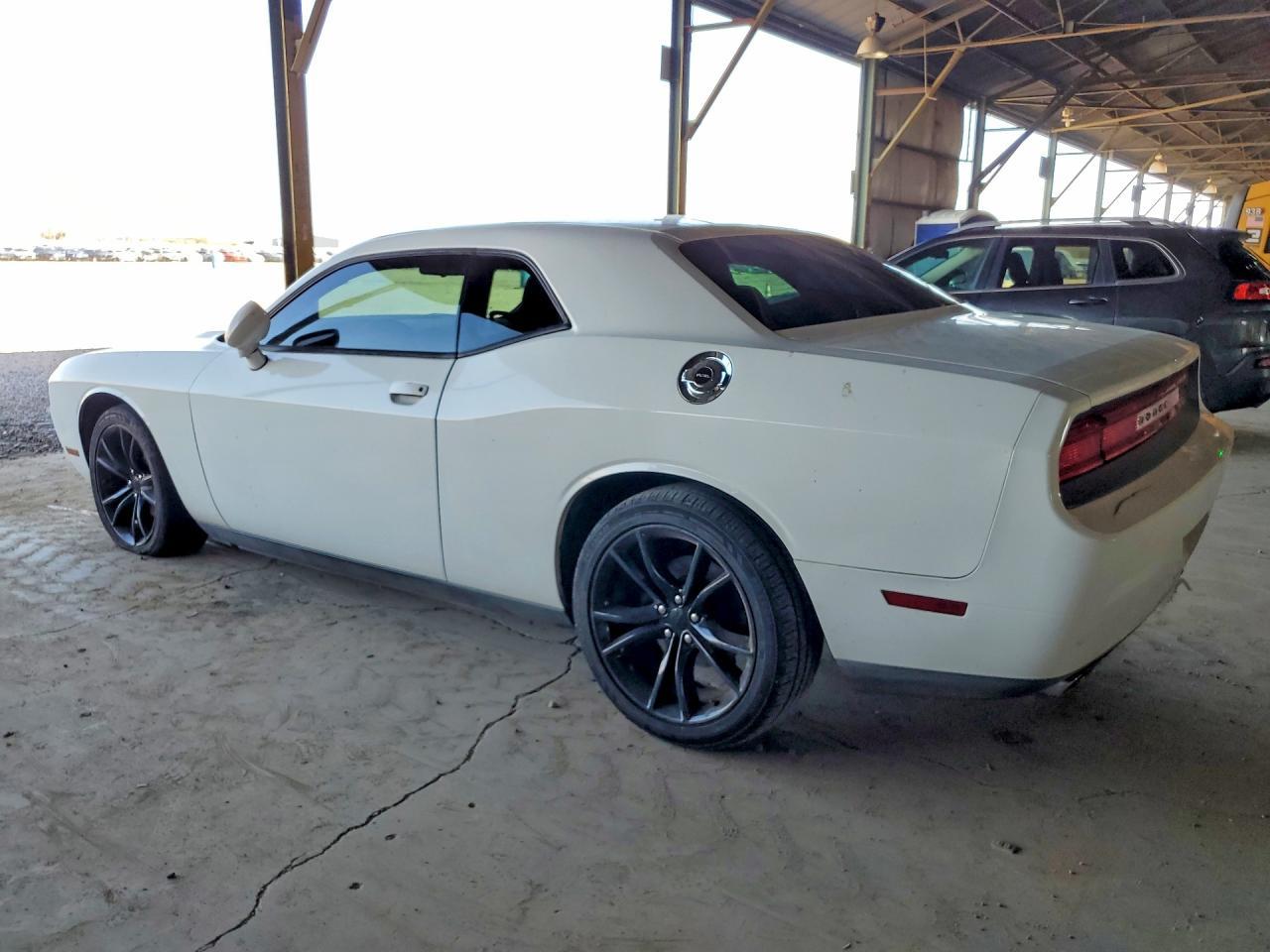 2014 Dodge Challenger Sxt - zdjęcie 2