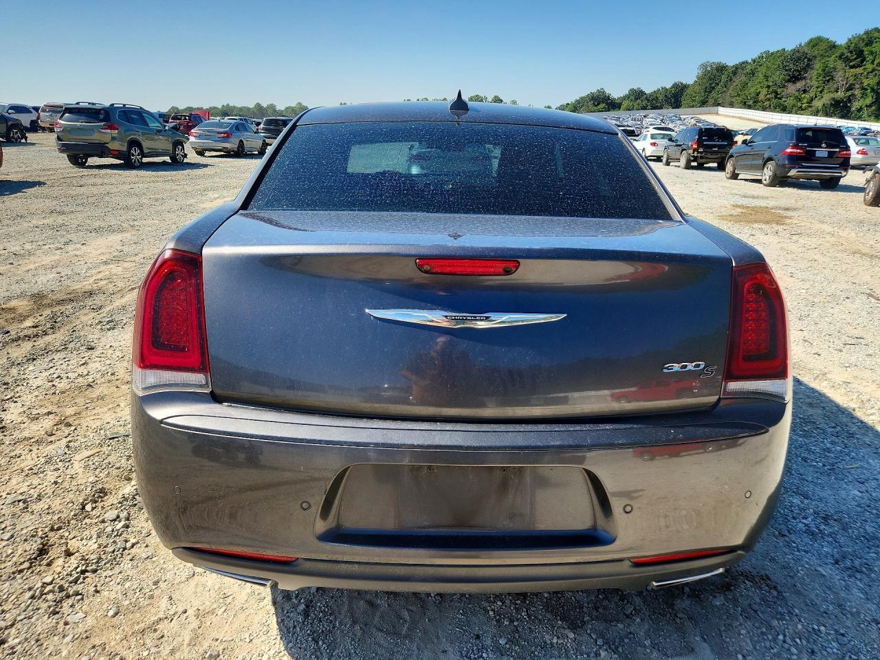 2015 Chrysler 300 S - zdjęcie 6