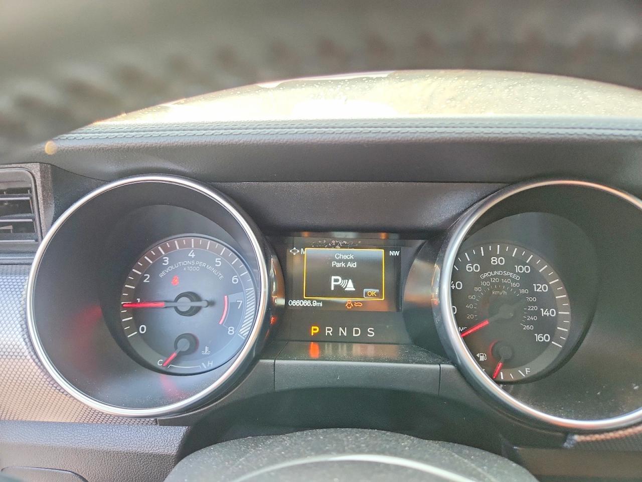 2019 Ford Mustang - zdjęcie 9