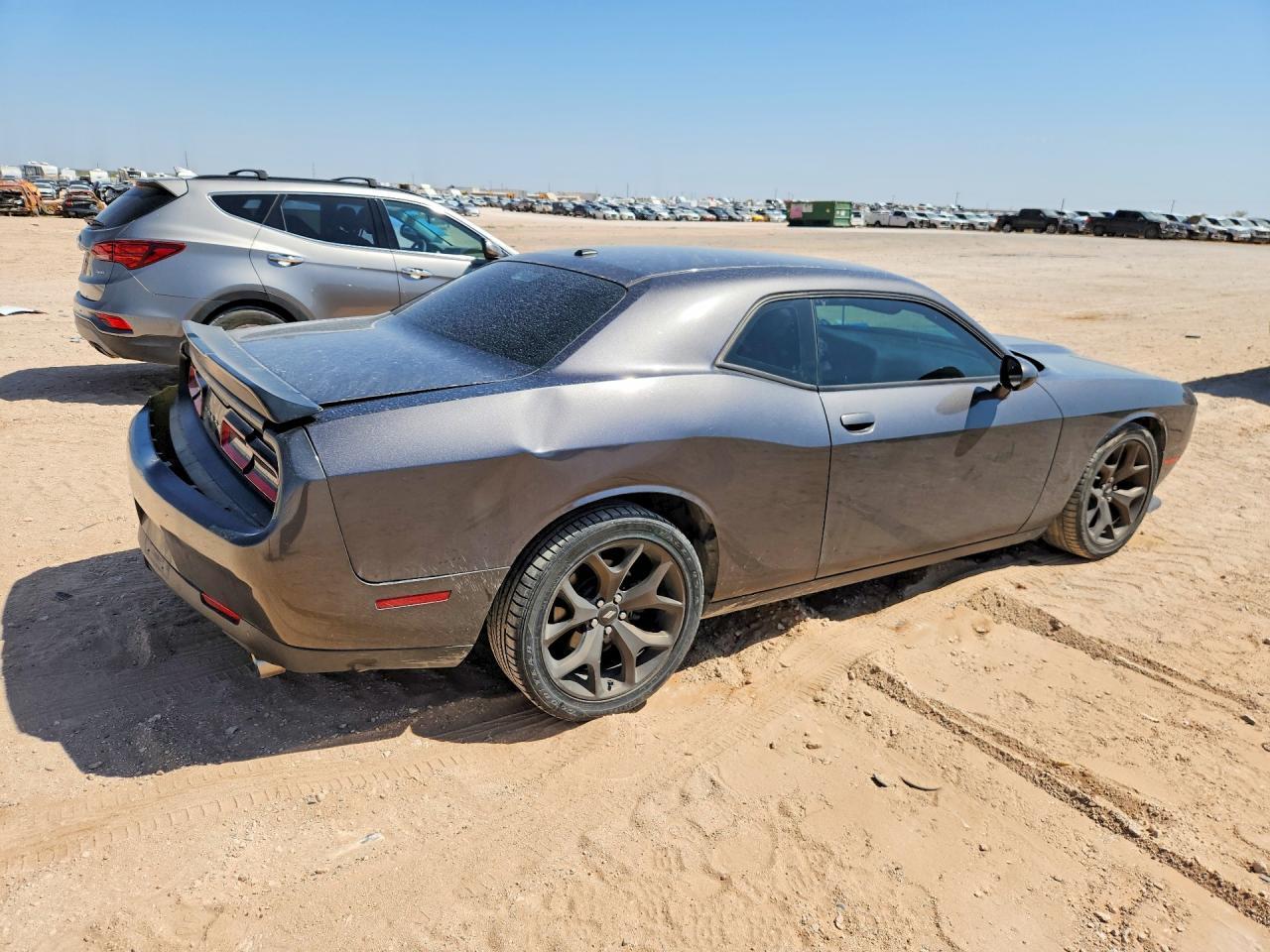 2019 Dodge Challenger Gt - zdjęcie 3