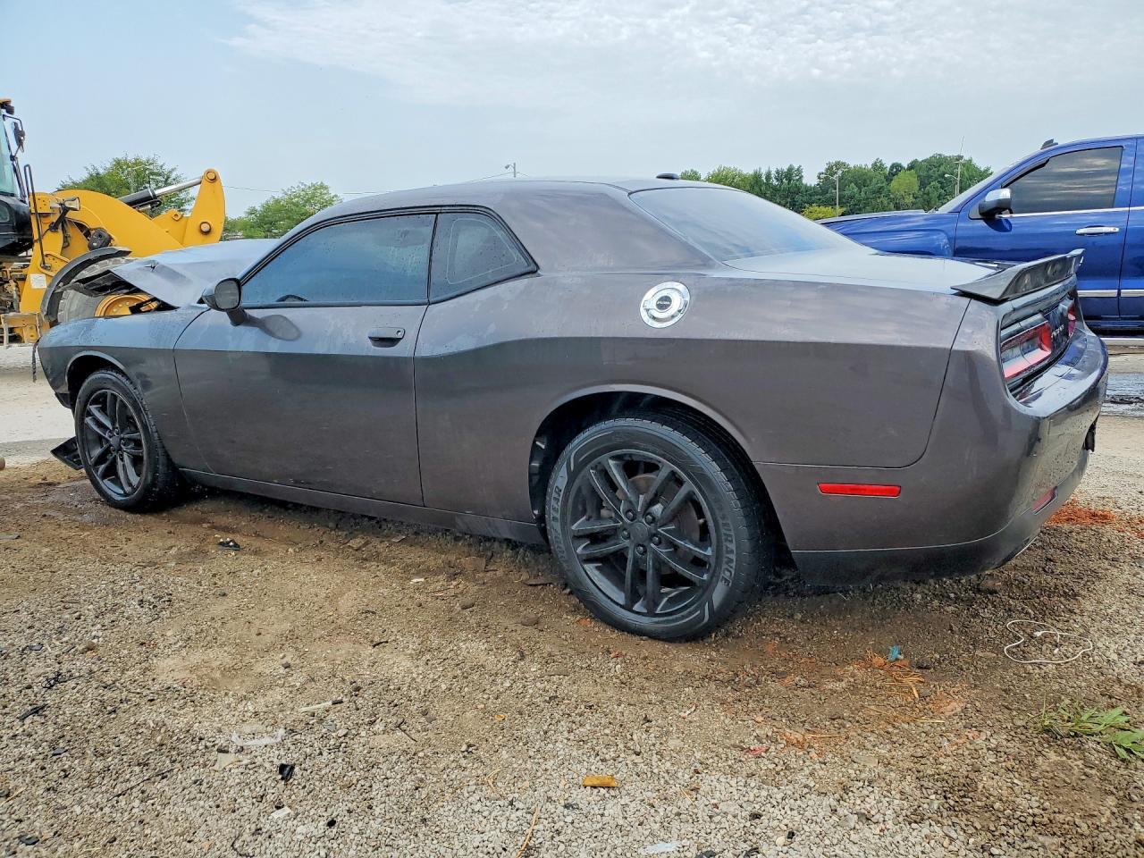 2019 Dodge Challenger Sxt - zdjęcie 2