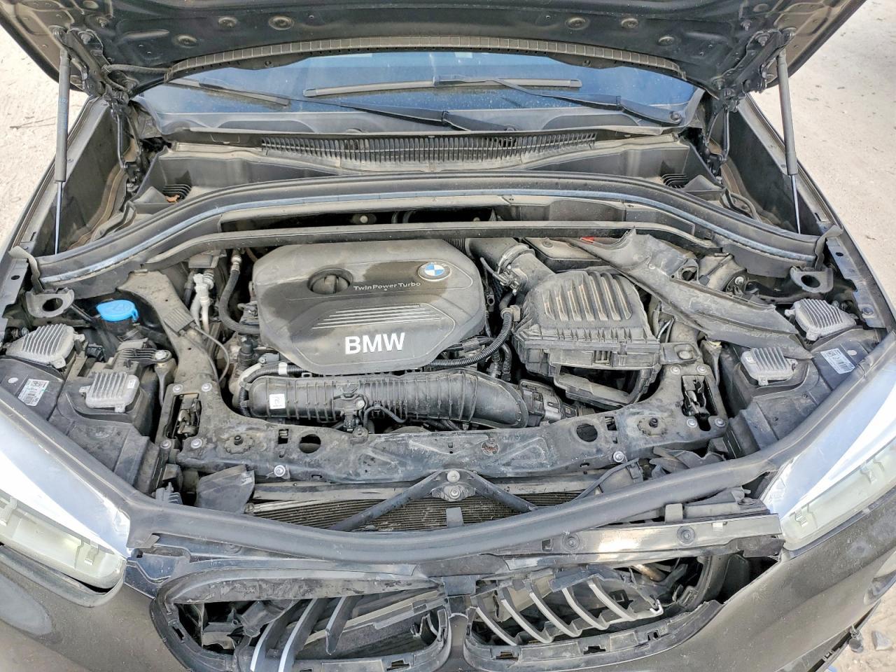 2017 BMW X1 xDrive28I - zdjęcie 12