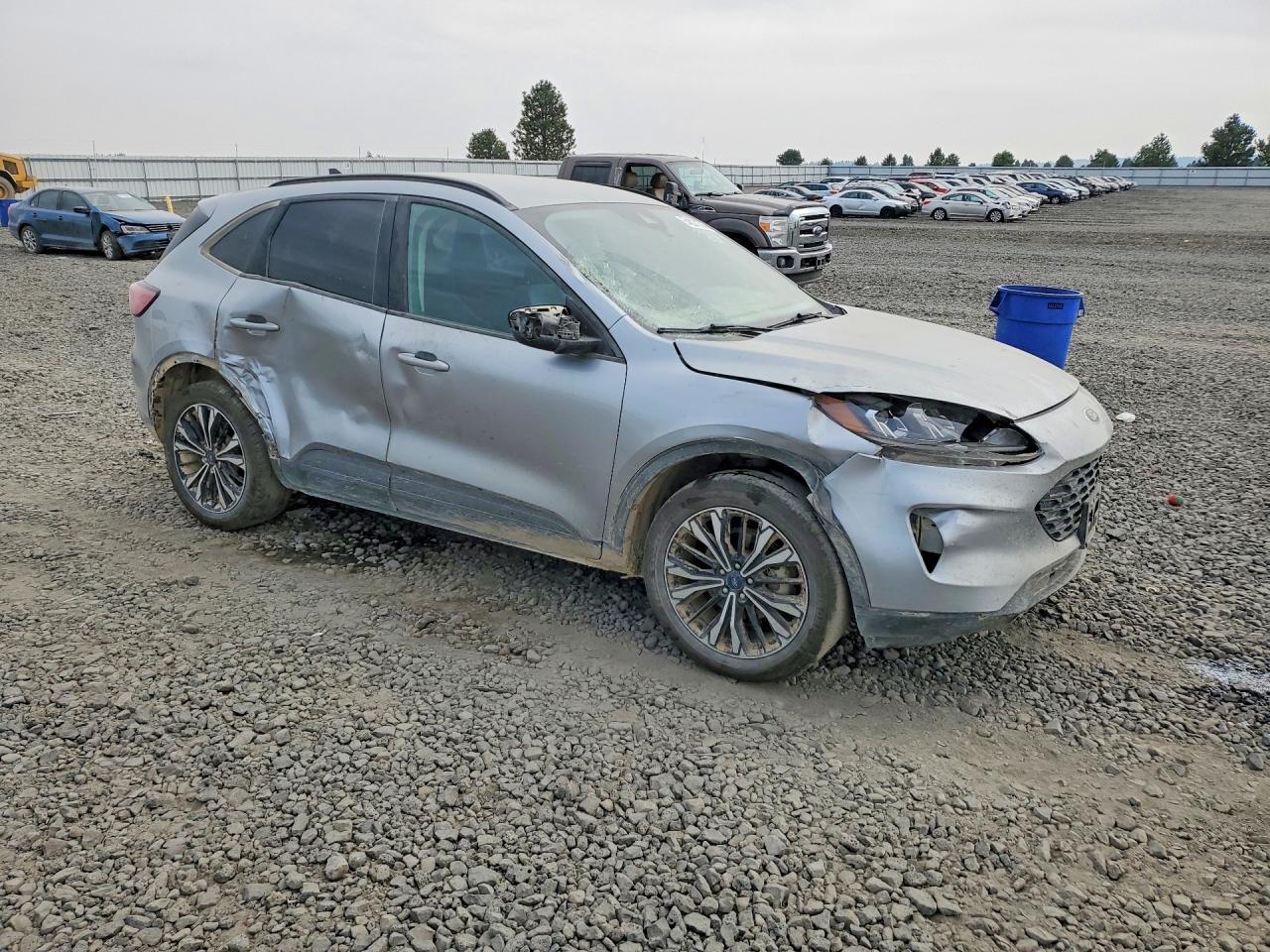2021 Ford Escape Sel - zdjęcie 4