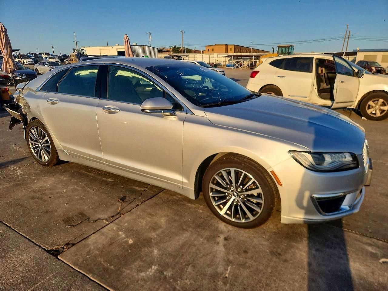 2019 Lincoln Mkz - zdjęcie 4