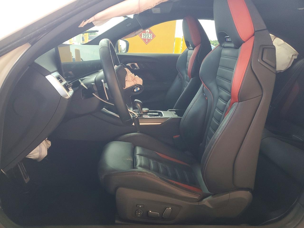 2025 BMW M2 - zdjęcie 7