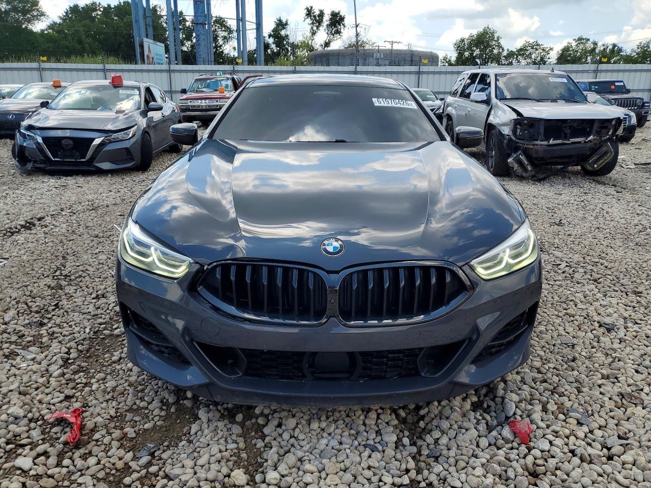2022 BMW Seria 8 M850i - zdjęcie 5