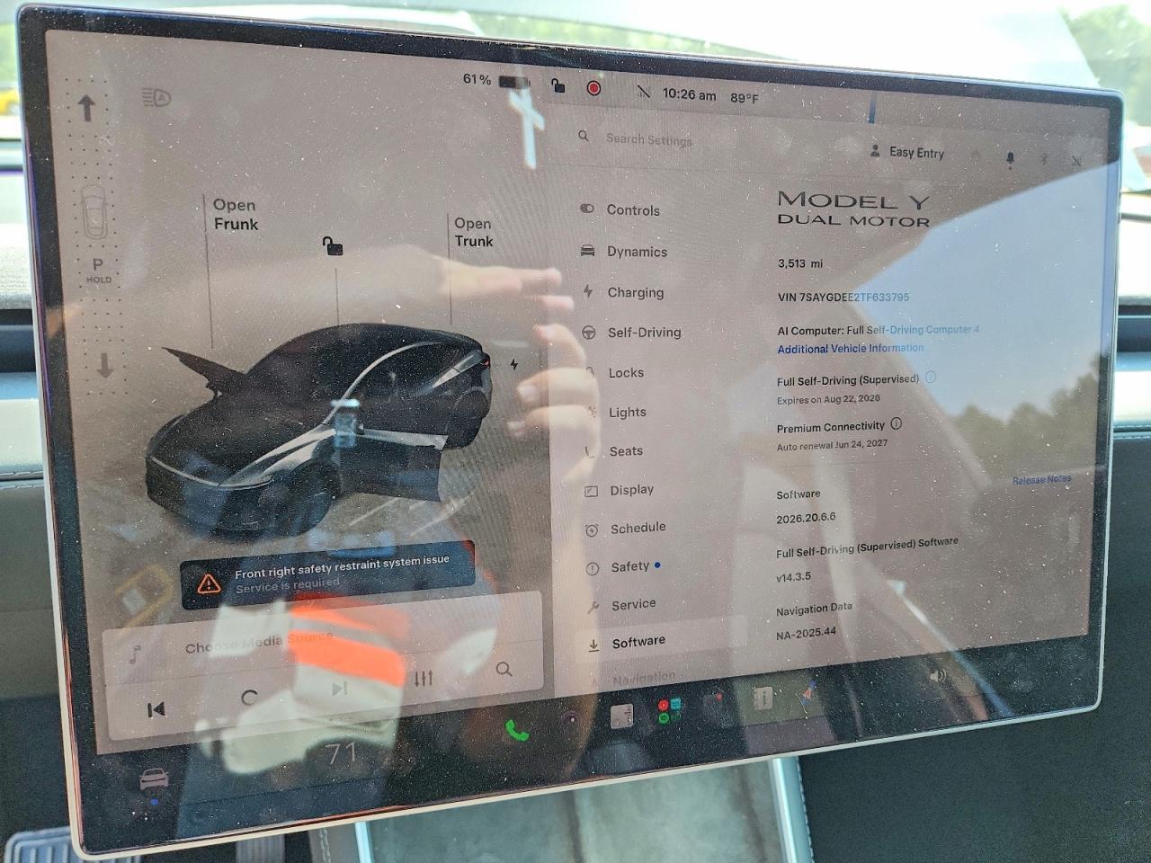2026 Tesla Model Y - zdjęcie 9