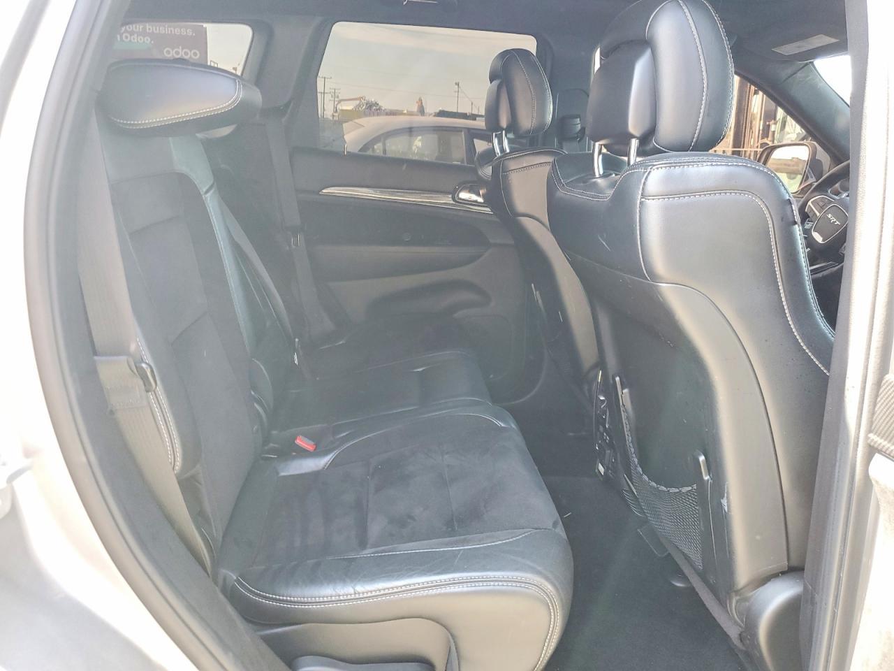 2015 Jeep Grand Cherokee Srt-8 - zdjęcie 11