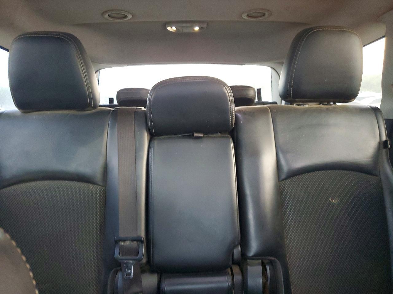 2017 Dodge Journey Crossroad - zdjęcie 10