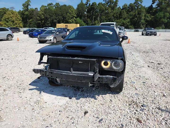 2020 Dodge Challenger Gt - zdjęcie 14