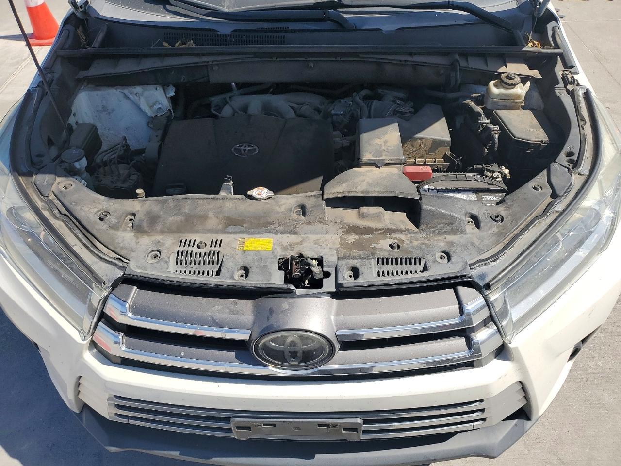 2018 Toyota Highlander Limited - zdjęcie 11