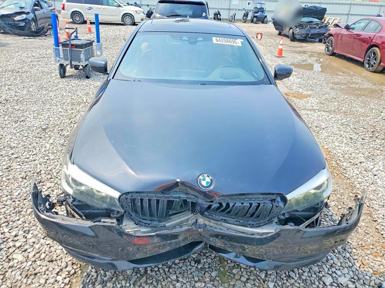 2017 BMW Seria 5 530i - zdjęcie 5