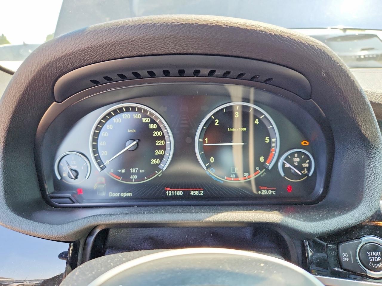 2016 BMW X3 xDrive28D - zdjęcie 9