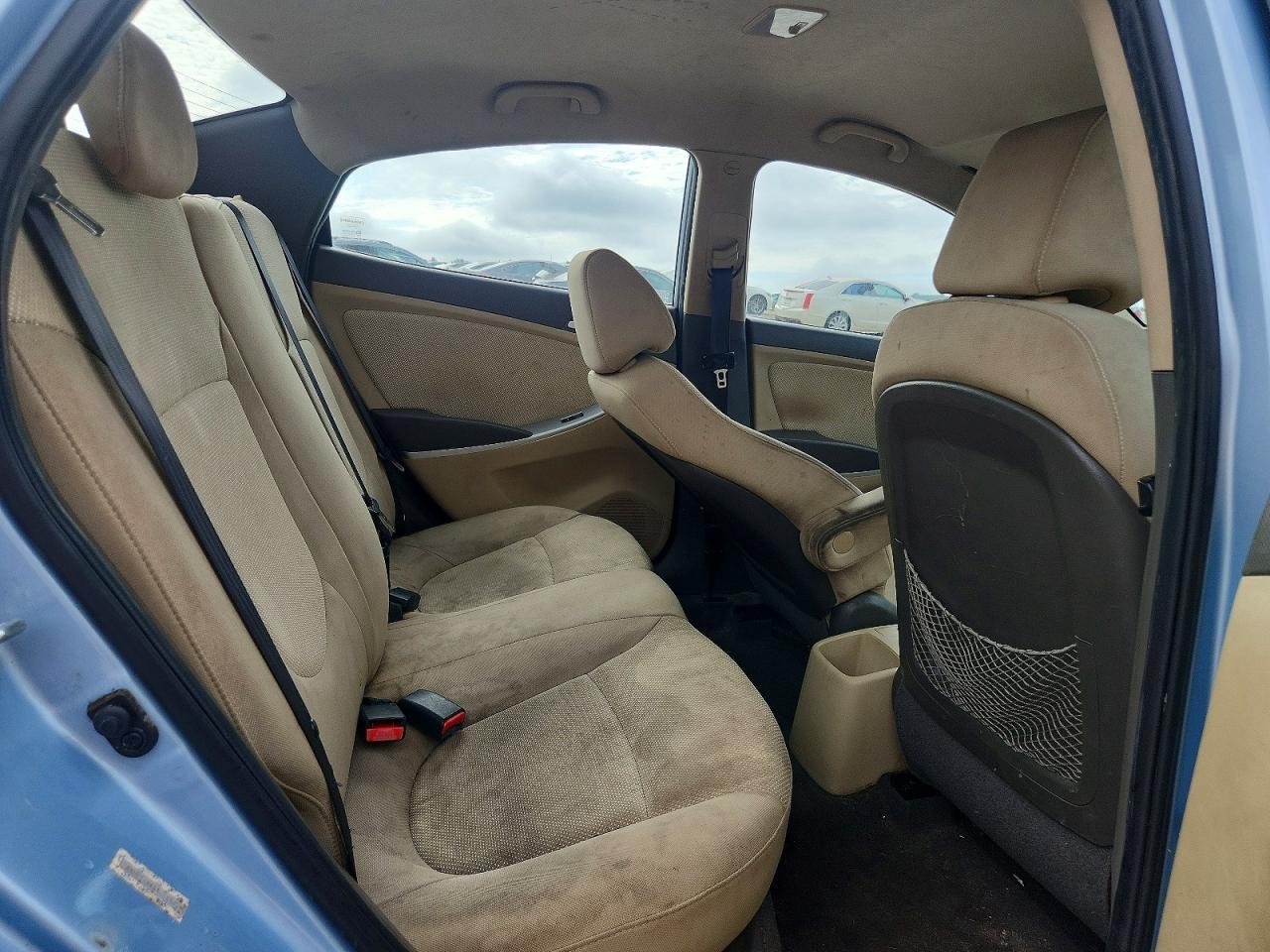 2013 Hyundai Accent Gls - zdjęcie 10