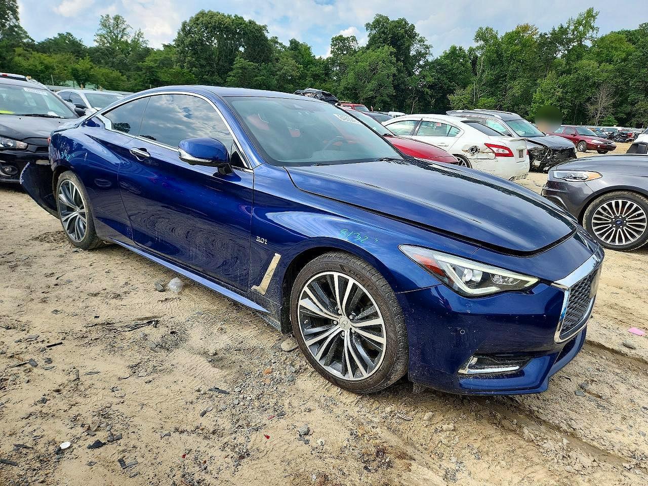 2018 Infiniti Q60 3.0T Luxe - zdjęcie 4