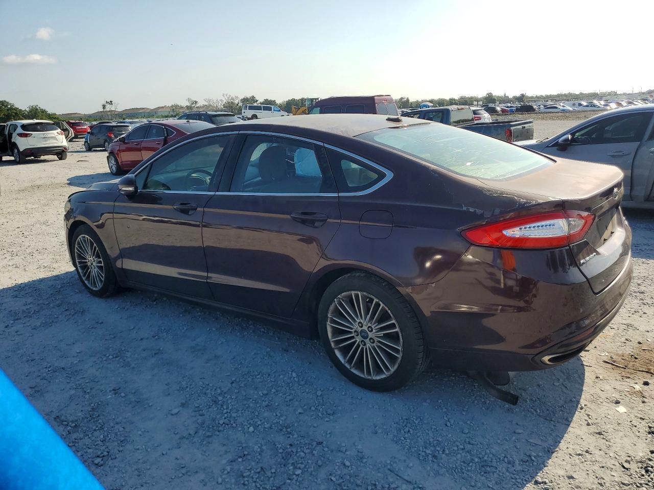 2013 Ford Fusion Se - zdjęcie 2
