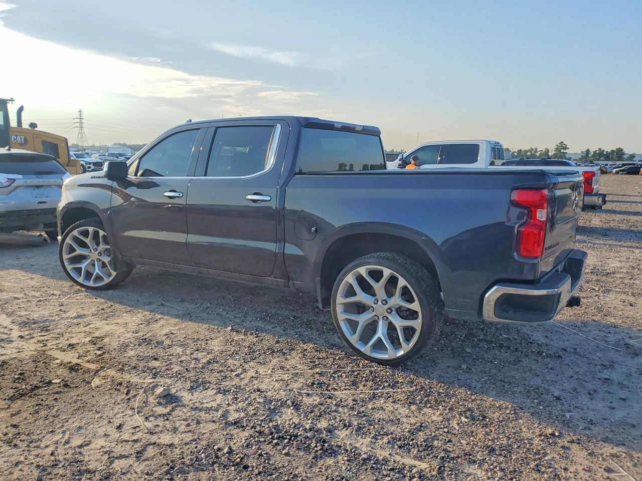 2023 Chevrolet Silverado C1500 Ltz - zdjęcie 2