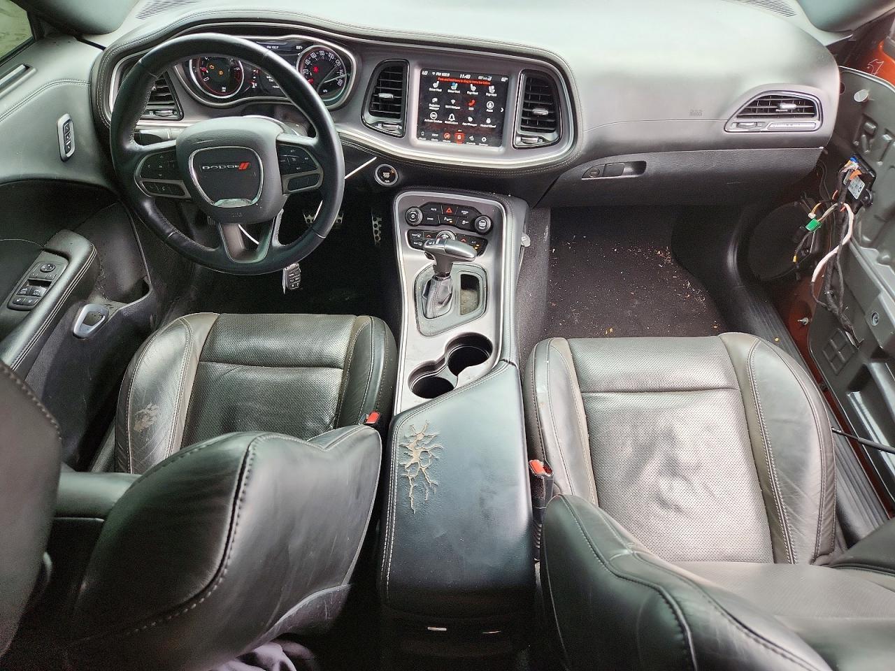 2021 Dodge Challenger Sxt - zdjęcie 8