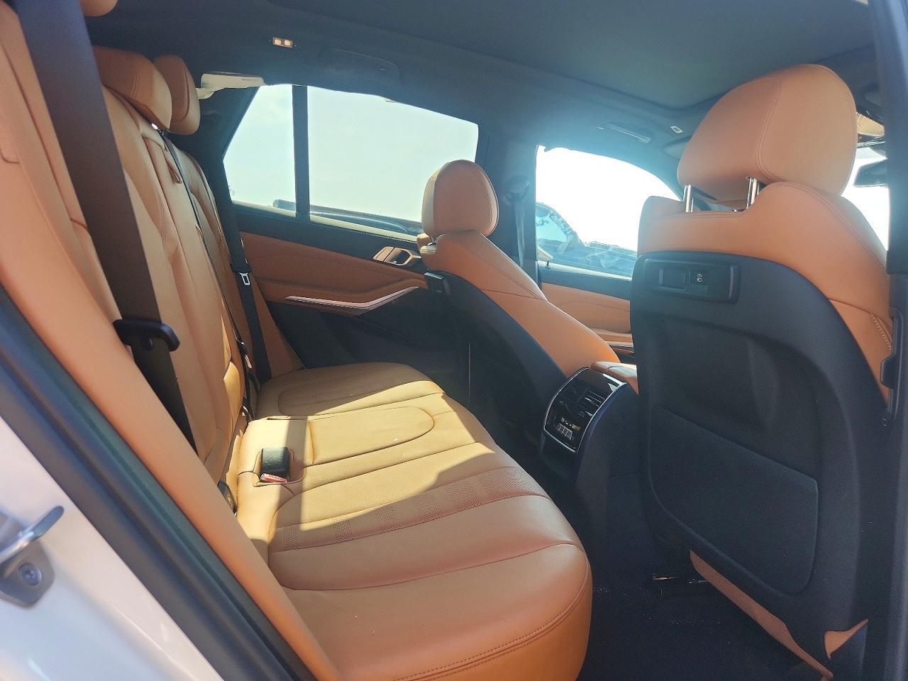 2021 BMW X5 Sdrive 40I - zdjęcie 10