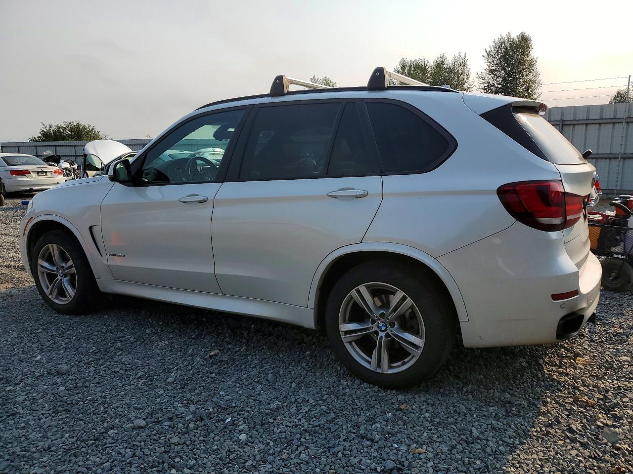 2015 BMW X5 xDrive35D - zdjęcie 2