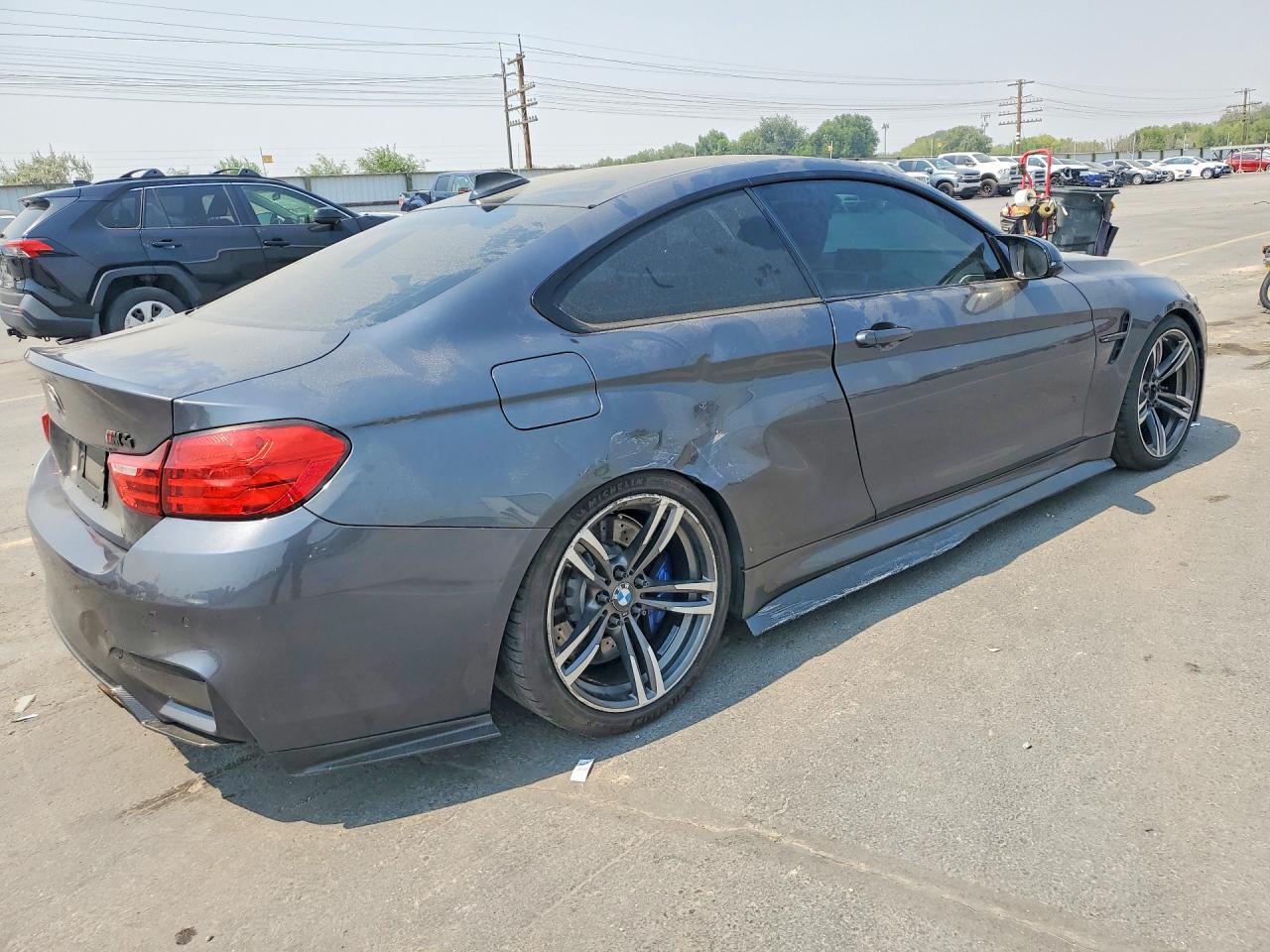 2018 BMW M4 - zdjęcie 3