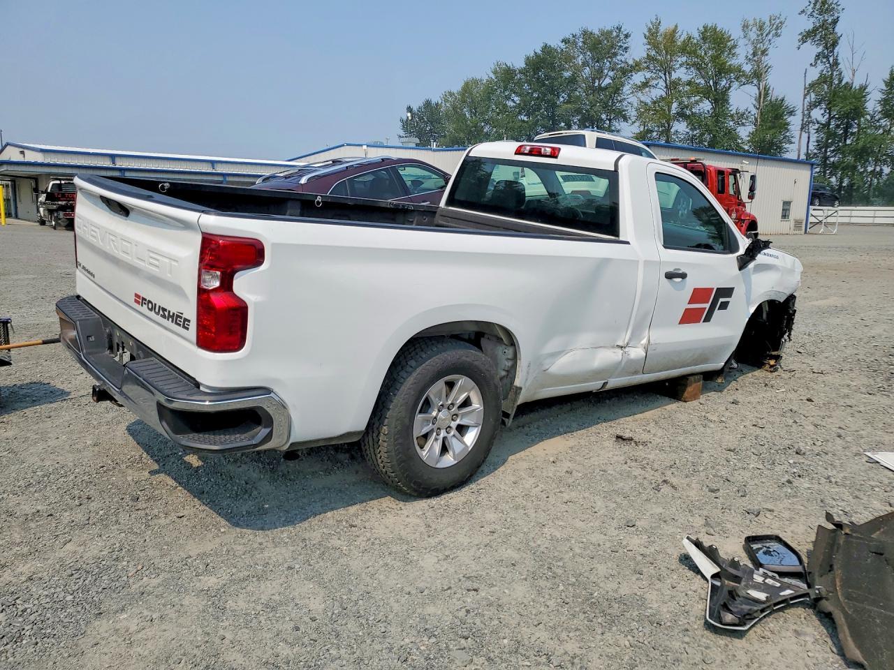 2021 Chevrolet Silverado C1500 - zdjęcie 3