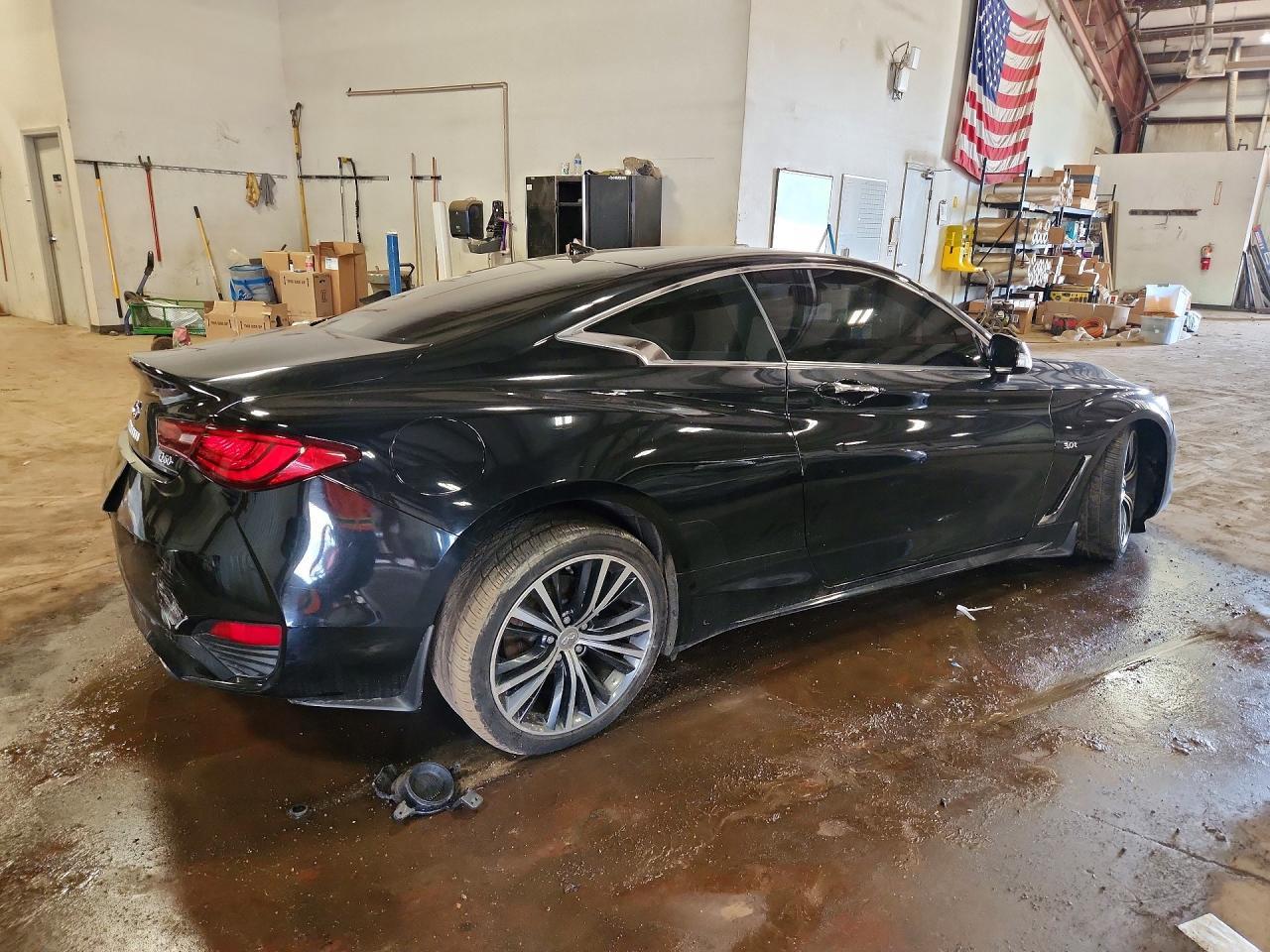 2018 Infiniti Q60 3.0T Luxe - zdjęcie 3