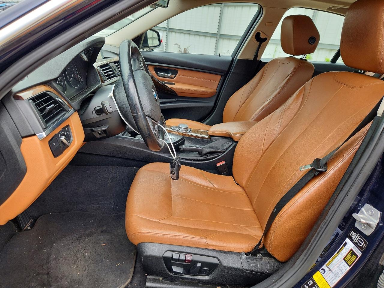 2015 BMW Seria 3 328i - zdjęcie 7