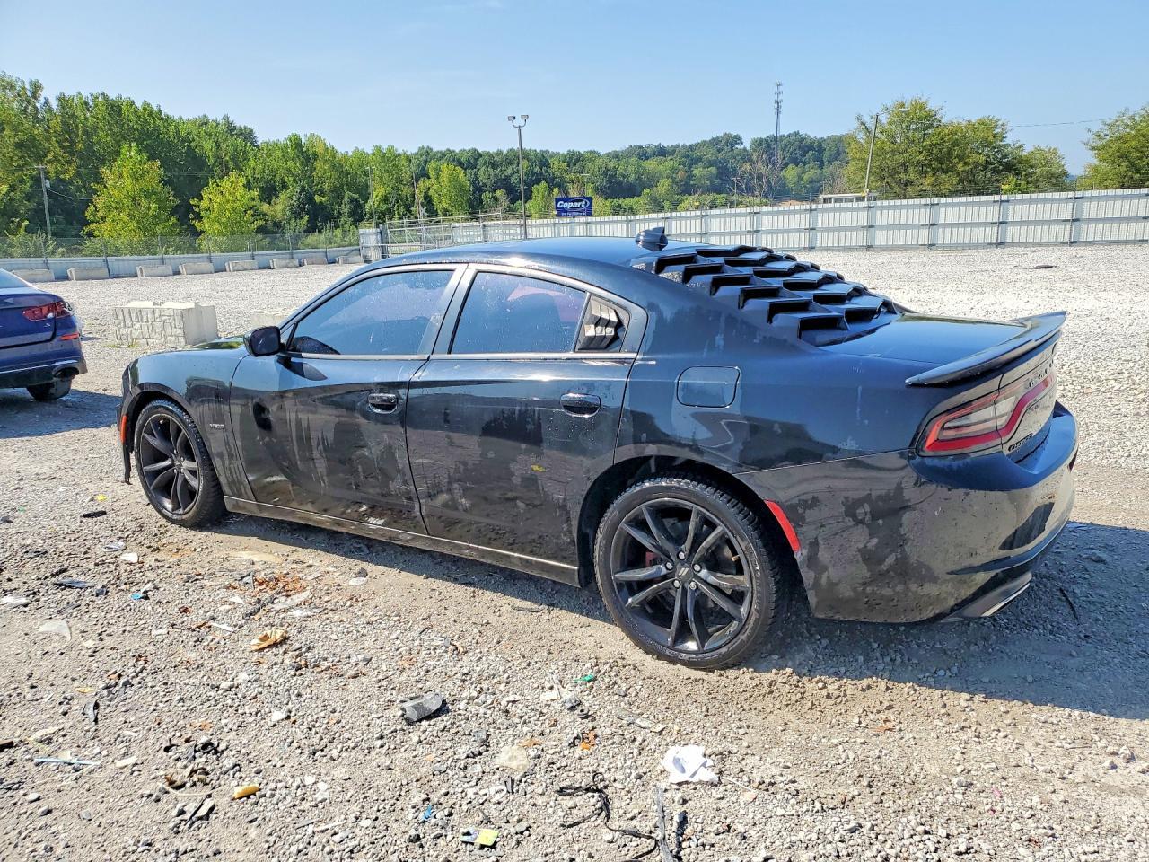 2017 Dodge Charger R/T - zdjęcie 2