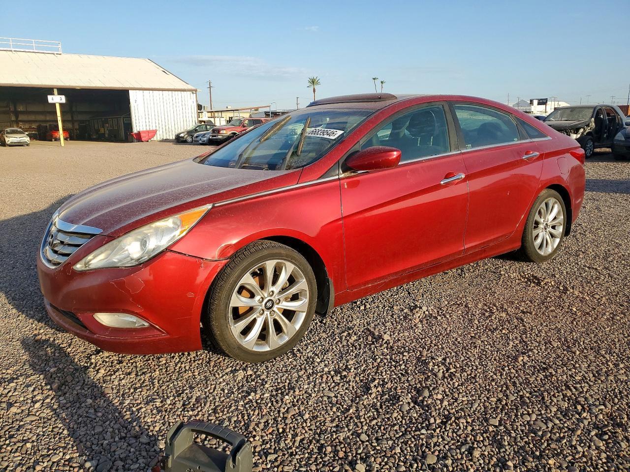 2013 Hyun Sonata - zdjęcie główne