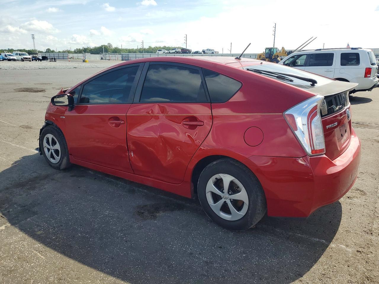 2013 Toyota Prius Two - zdjęcie 2