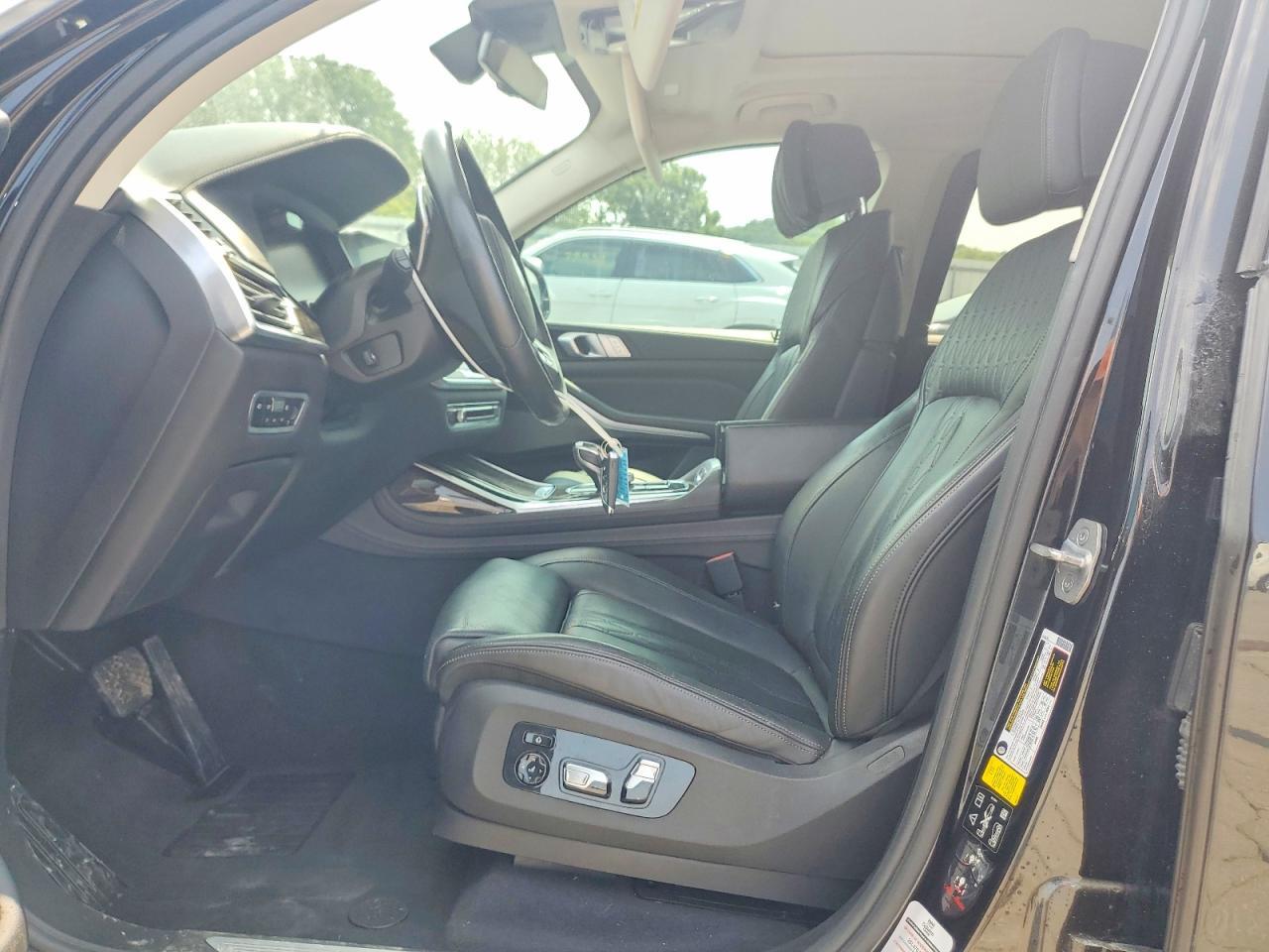 2019 BMW X7 xDrive50I - zdjęcie 7