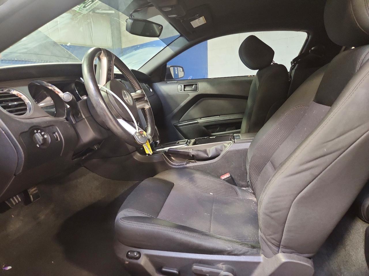 2014 Ford Mustang - zdjęcie 7