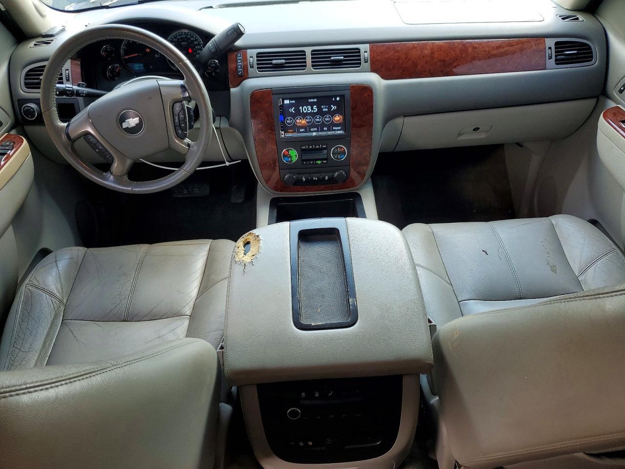 2013 Chevrolet Tahoe C1500 Lt - zdjęcie 8