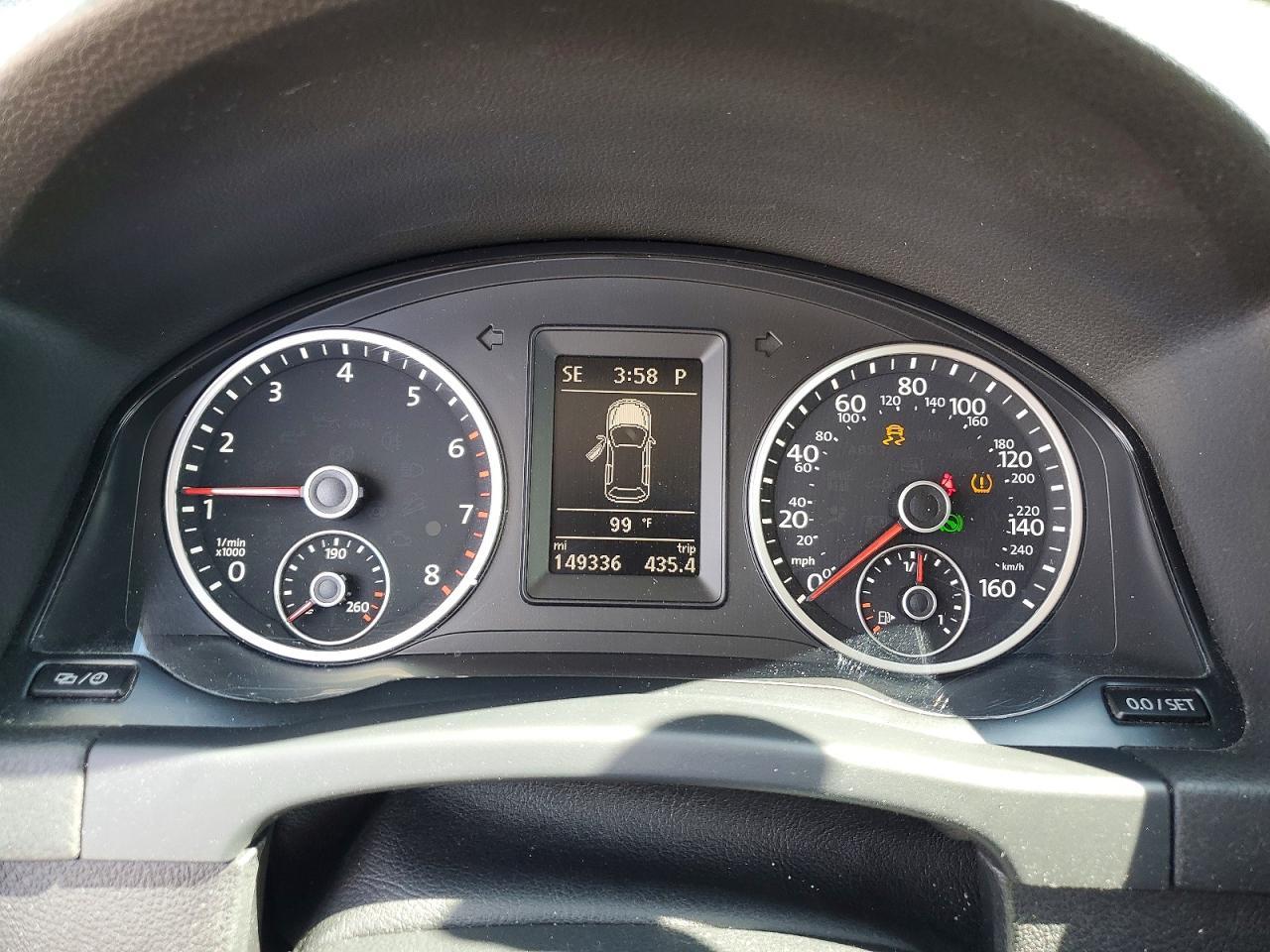 2014 Volkswagen Tiguan S - zdjęcie 9