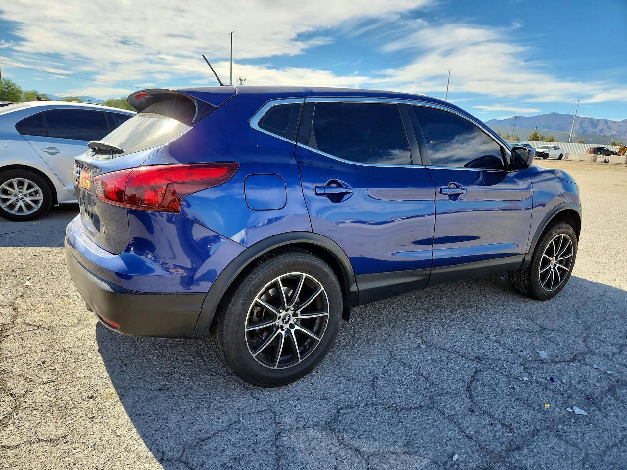 2019 Nissan Rogue Sport S - zdjęcie 3