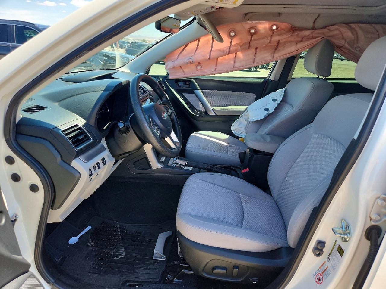 2017 Subaru Forester 2.5I Premium - zdjęcie 7