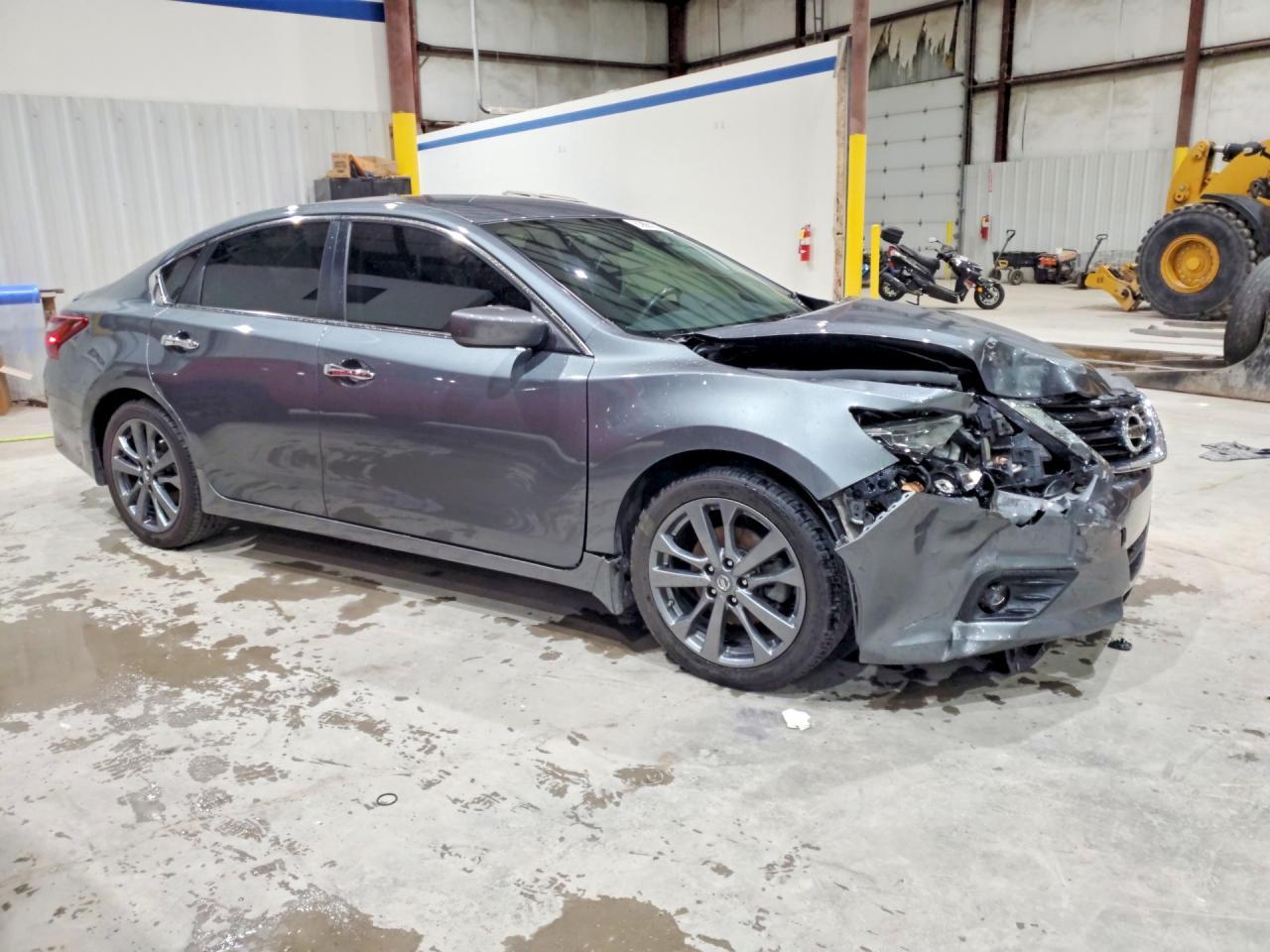 2018 Nissan Altima 2.5 Sr - zdjęcie 4