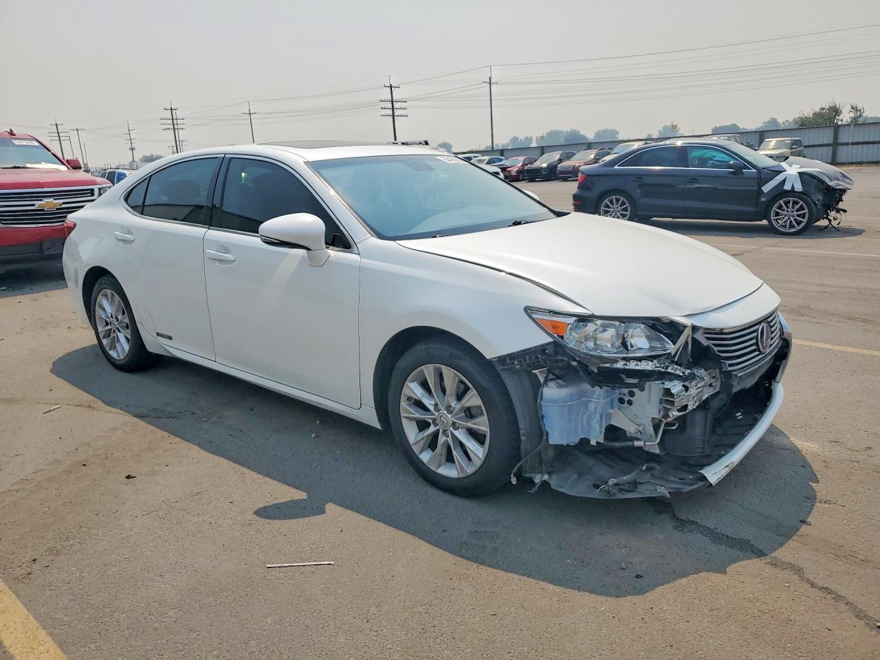 2014 Lexus Es 300H - zdjęcie 4