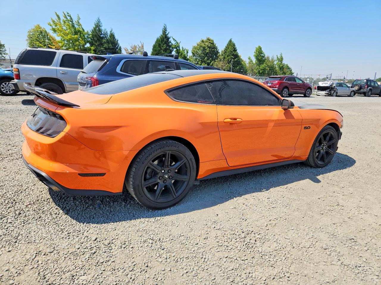 2020 Ford Mustang Gt - zdjęcie 3
