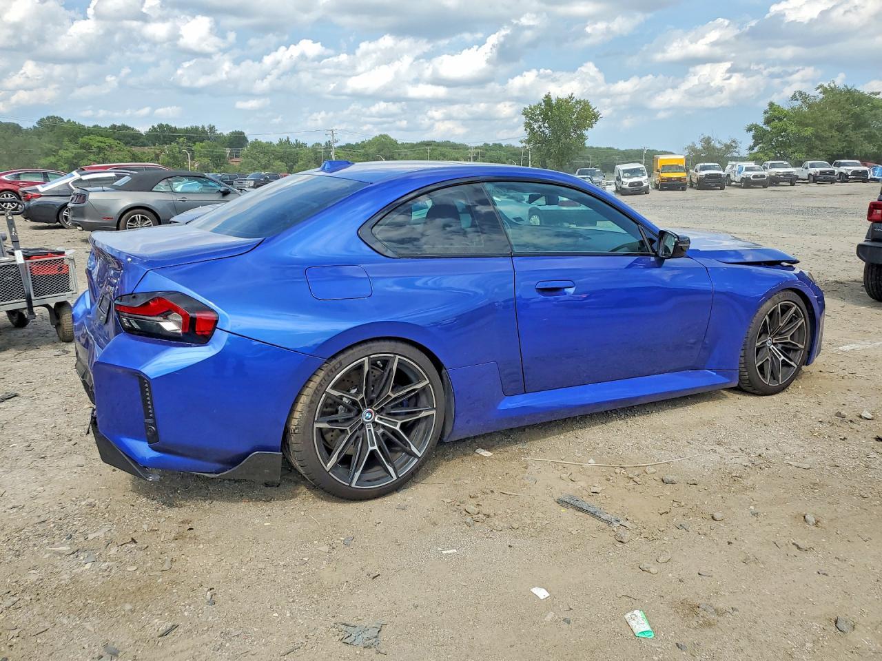 2025 BMW M2 - zdjęcie 3