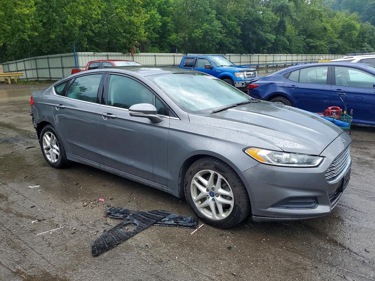 2014 Ford Fusion Se - zdjęcie 4