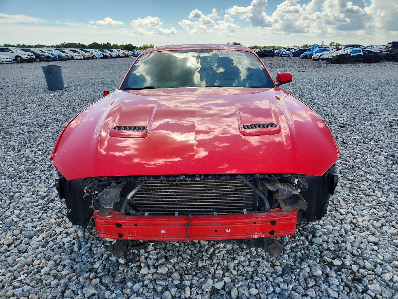2019 Ford Mustang - zdjęcie główne