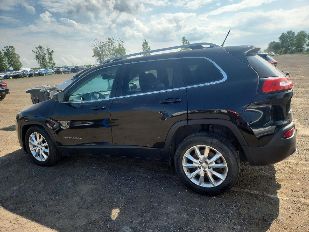 2015 Jeep Cherokee Limited - zdjęcie 2